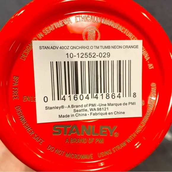 ☢️🖤 Stanley UNRELEASED LIMITED 40oz Quencher NEON ORANGE🧡🖤 - Picture 4 of 5